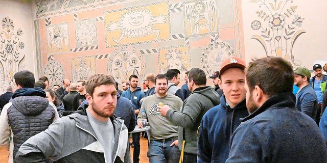 Die Interessen breit abstützen: Das wollen die Berner Junglandwirt(innen) und gründen den Verein Jula Bern. Die Verantwortlichen hoffen bei der Gründungsversammlung auf ähnlich viele Teilnehmende wie bei früheren Junglandwirte-Anlässen. 