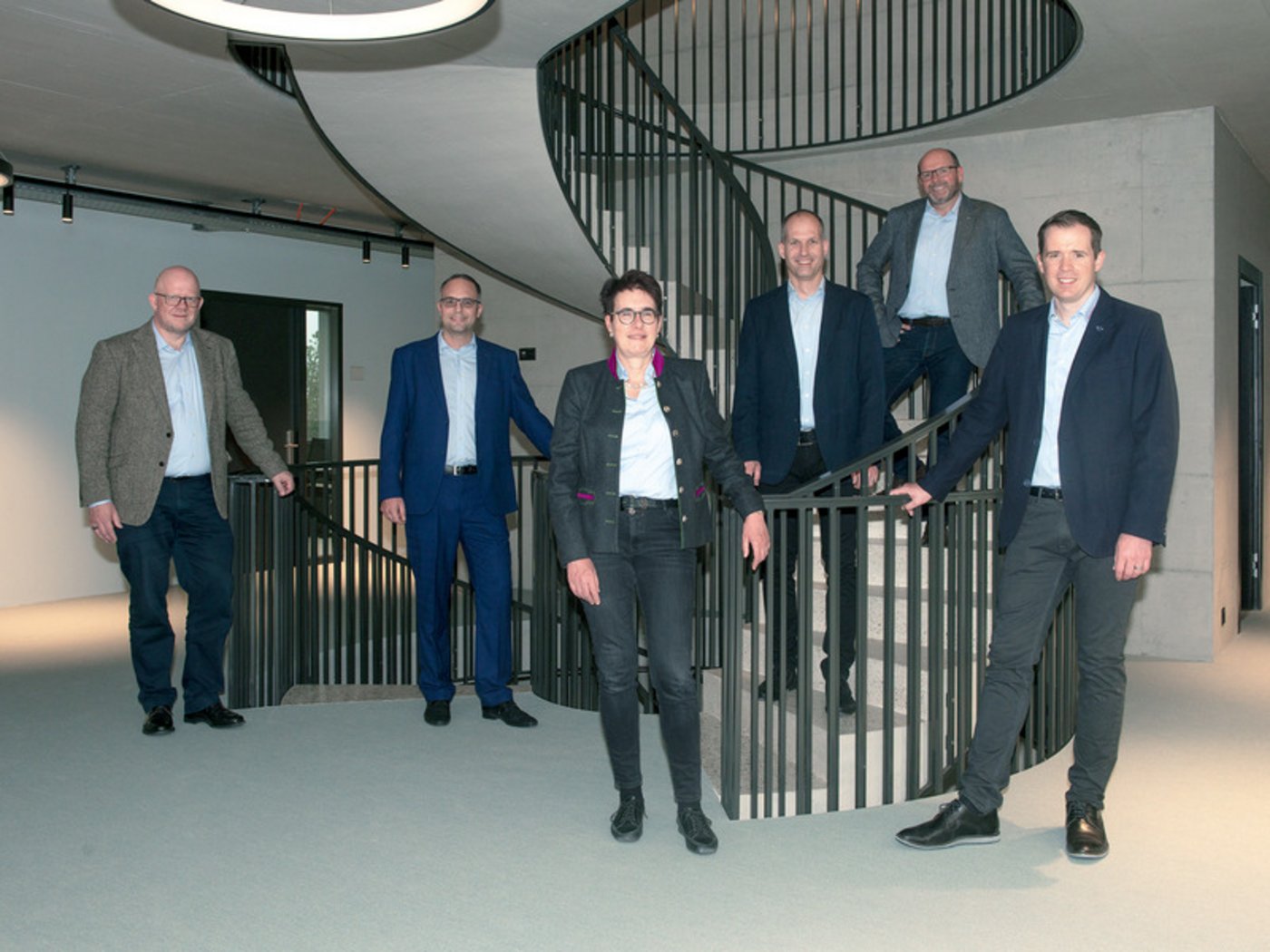 Die Geschäftsleitung der Suisag: Michael Weber, Matteo Aepli, Rita Lüchinger, Remo Bachmann, Adrian Albrecht und Lukas Wyss. (Bild Suisag)