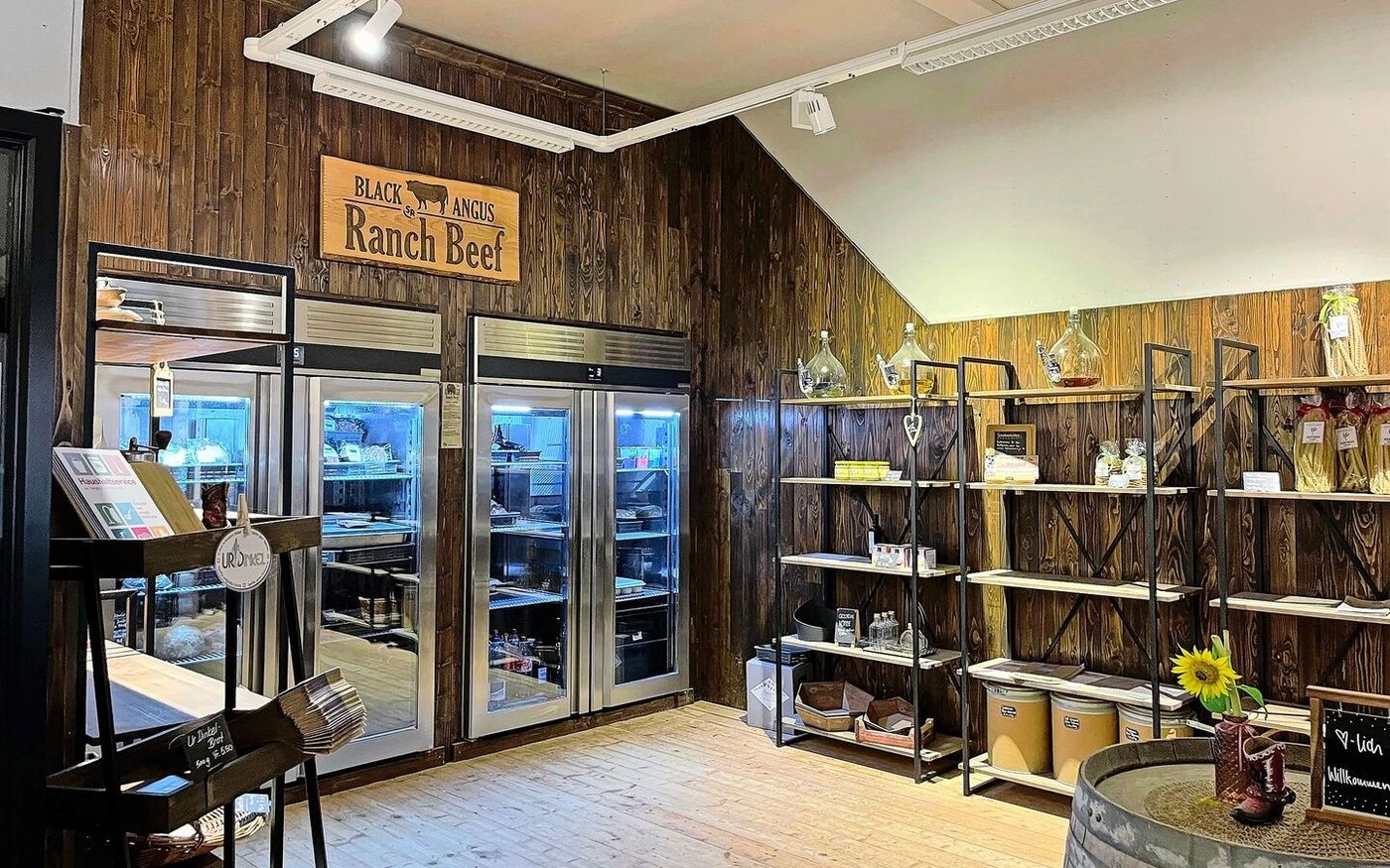 Im Hofladen auf der Stone Ranch gibt es Produkte vom Betrieb und von umliegenden Höfen. Besonders sind die Fleischspezialitäten. 