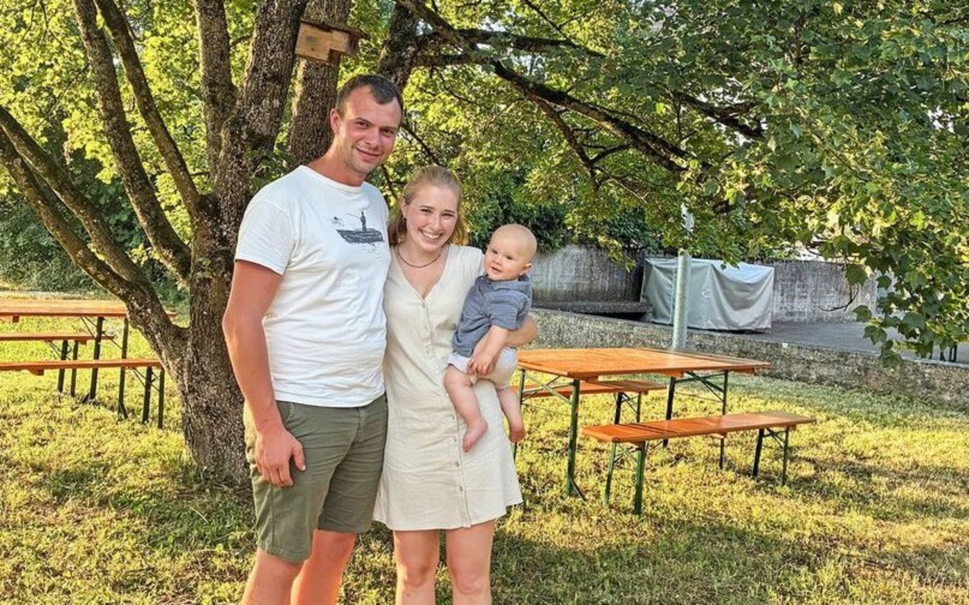 Schwarb mit Sohn Levin und Partner Luca Jegge.