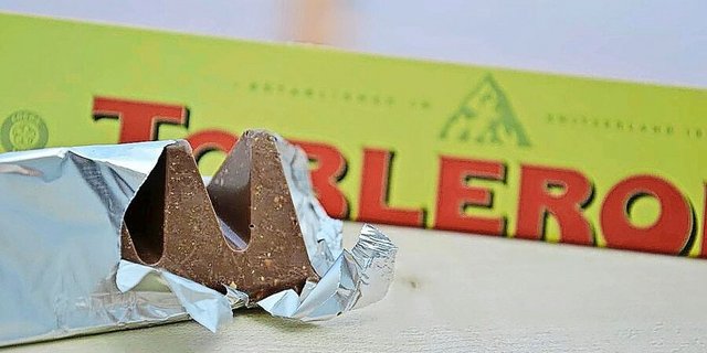 Seit in Toblerone nicht mehr ausschliesslich Schweizer Milch steckt, wächst der Butterberg.