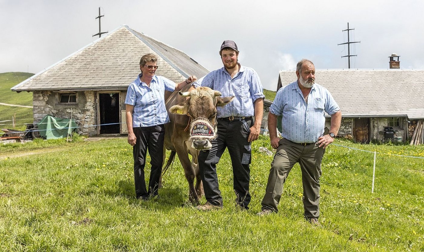 Die Coop Patenschaft für Berggebiete setzt sich zum Beispiel für den Erhalt der Alp Grossächerli in Obwalden ein. (Bild Coop Claudio Bader)