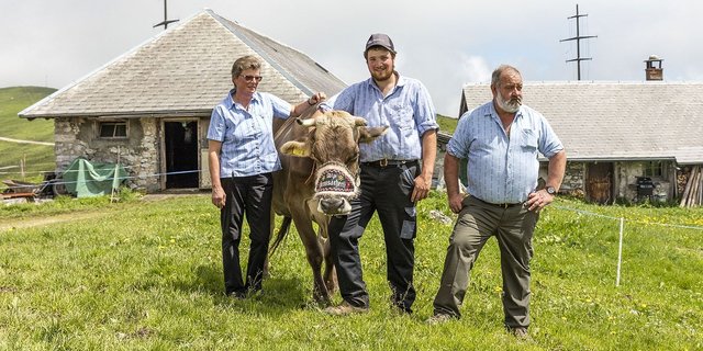 Die Coop Patenschaft für Berggebiete setzt sich zum Beispiel für den Erhalt der Alp Grossächerli in Obwalden ein. (Bild Coop Claudio Bader)