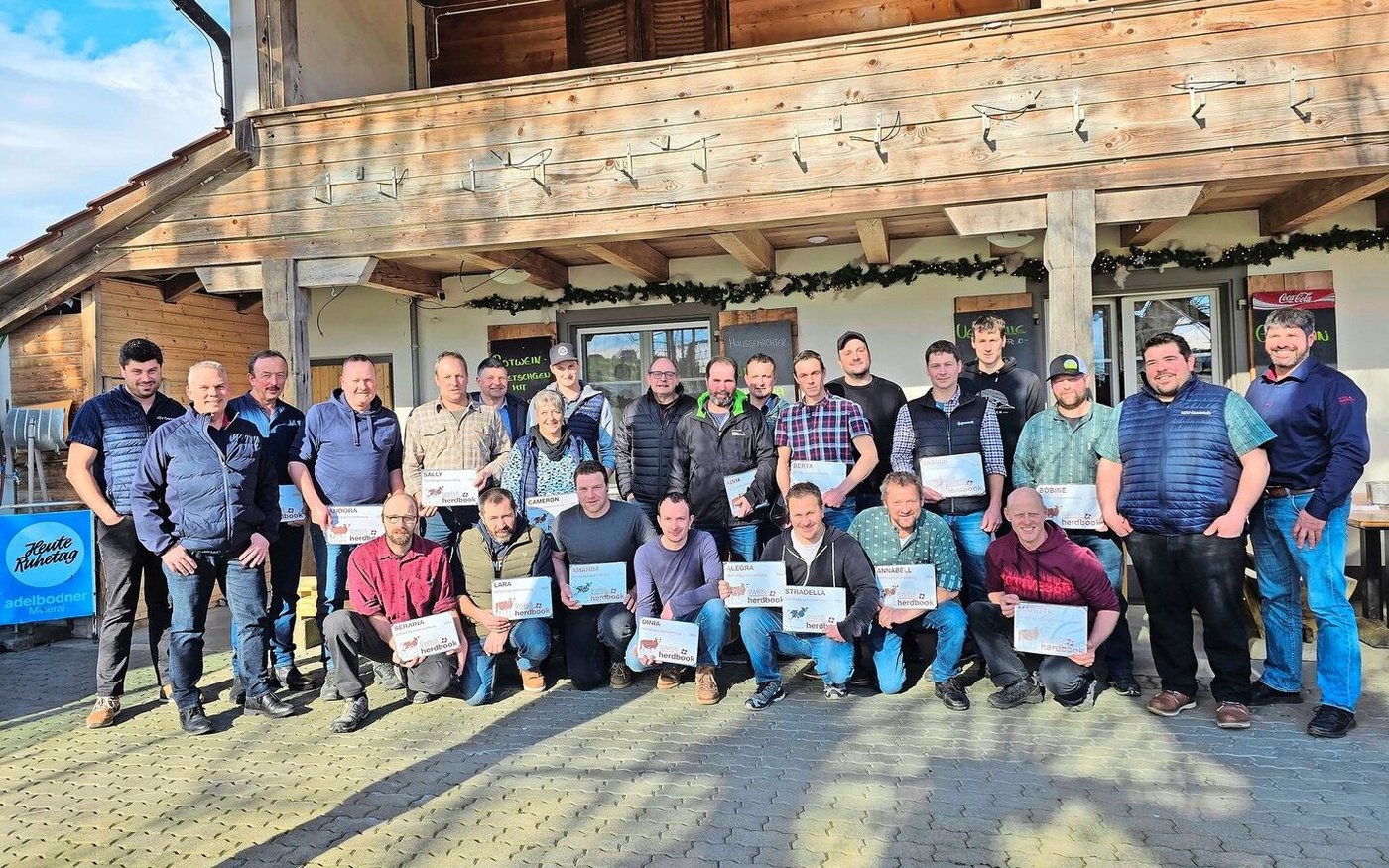 Gleich 27 Kühe aus der Region Gantrisch erreichten im vergangenen Jahr die Lebensleistung von 100 000 kg.