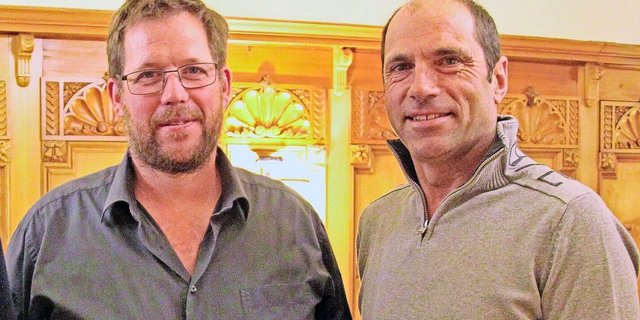 Gion Franzestg Schaniel (l.) trat zurück. Neu ist Armin Margreth  (r.) für die Vereinsgeschicke verantwortlich. 
