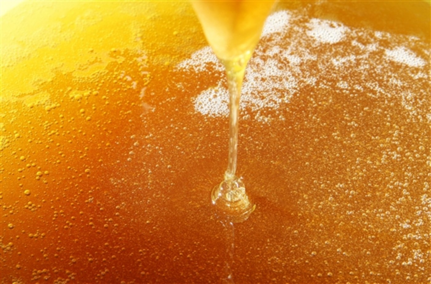 Der diesjährige Honig aus dem Oberwallis ist qualitativ gut, aber der Wassergehalt ist etwas höher als auch schon. (Bild Maja Dumat/pixelio.de)