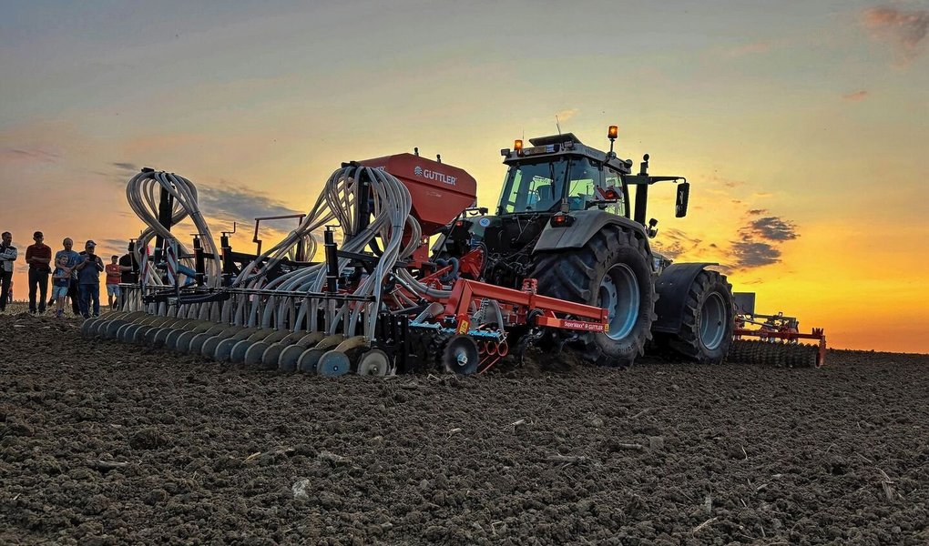 Die Swiss-Seed-Profi-Säkombination ist eine flexible Präzisionssämaschine für alle Saaten ausser Einzelkorn und kann sowohl für die Mulch- als auch für die Pflugsaat eingesetzt werden. 