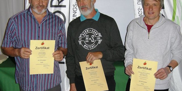 Die Kategorien-Sieger:  (v.l.) Robert, Bigler, Gümligen; Erwin Kramer, Fräschels; Andreas Jost, Stiftung Uetendorfberg. (Bild zVg)