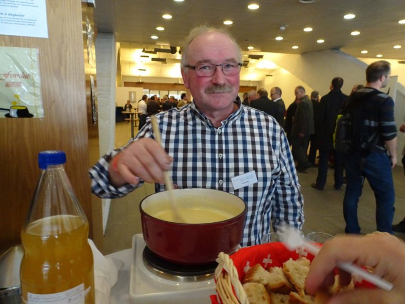 Ueli Keller: Swiss-Hochstamm-Fondue - nur eine Frage der Zeit? (Bild mr)