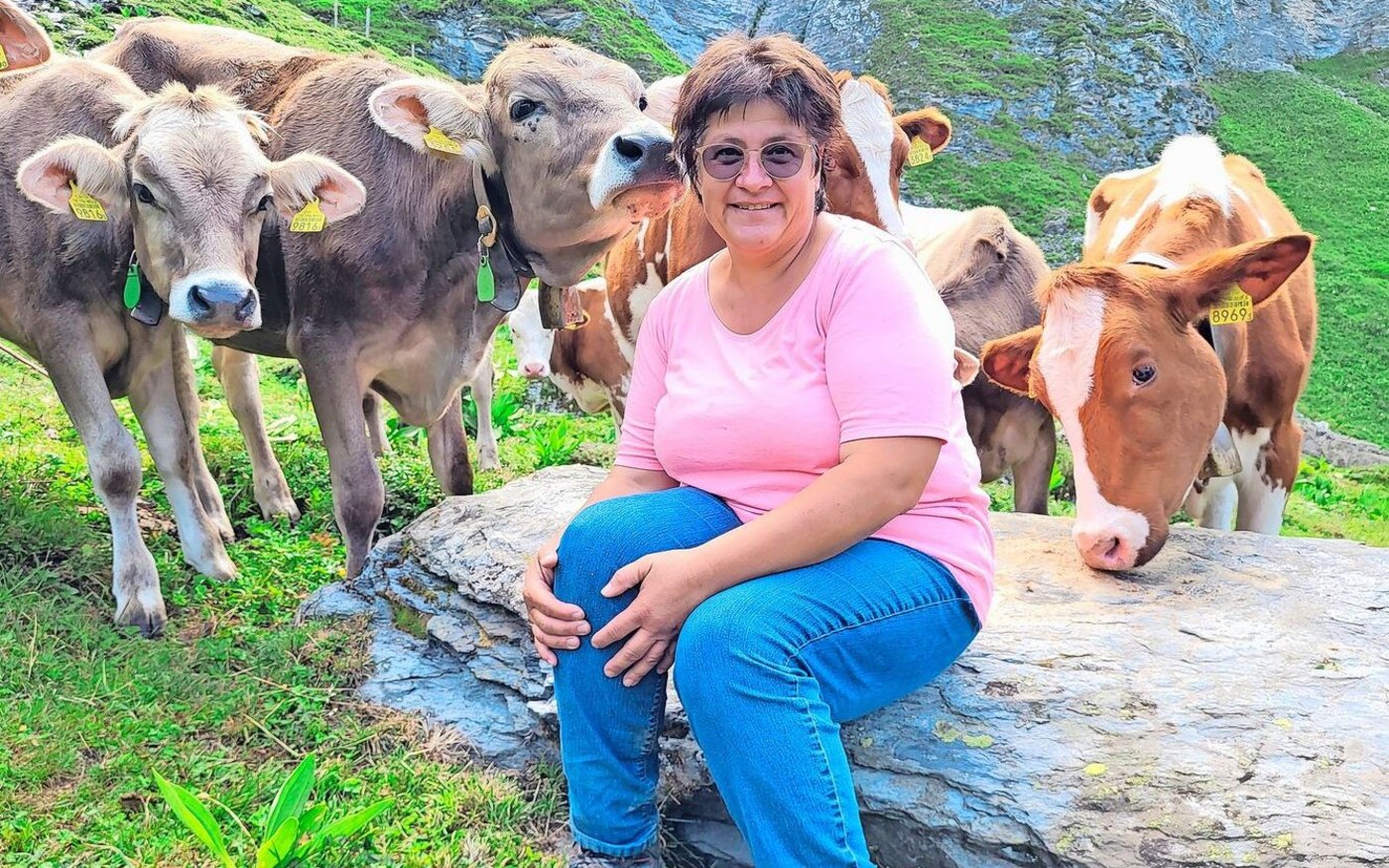 Hirtin Christa Buchli hat die Saison auf der Alp Piggamad im Safiental verbracht. 