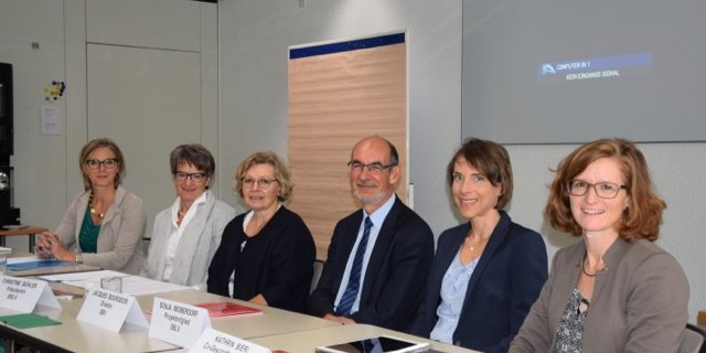  An der Pressekonferenz referierten Maya Graf, Annekäthy Schluep-Bieri, Christine Bühler und Jacques Bourgeois. Auch Sonja Imoberdorf und Kathrin Bieri standen für Fragen zur Verfügung. (Bild jba)