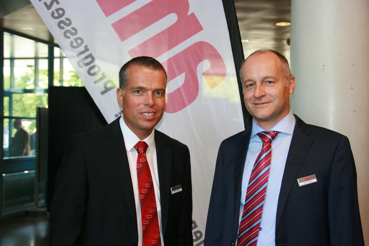 Stefan Schwab, Vorsitzender der Geschäftsleitung (links) und Heinz Mollet, Präsident des Verwaltungsrates. (Bild Anton Haas)