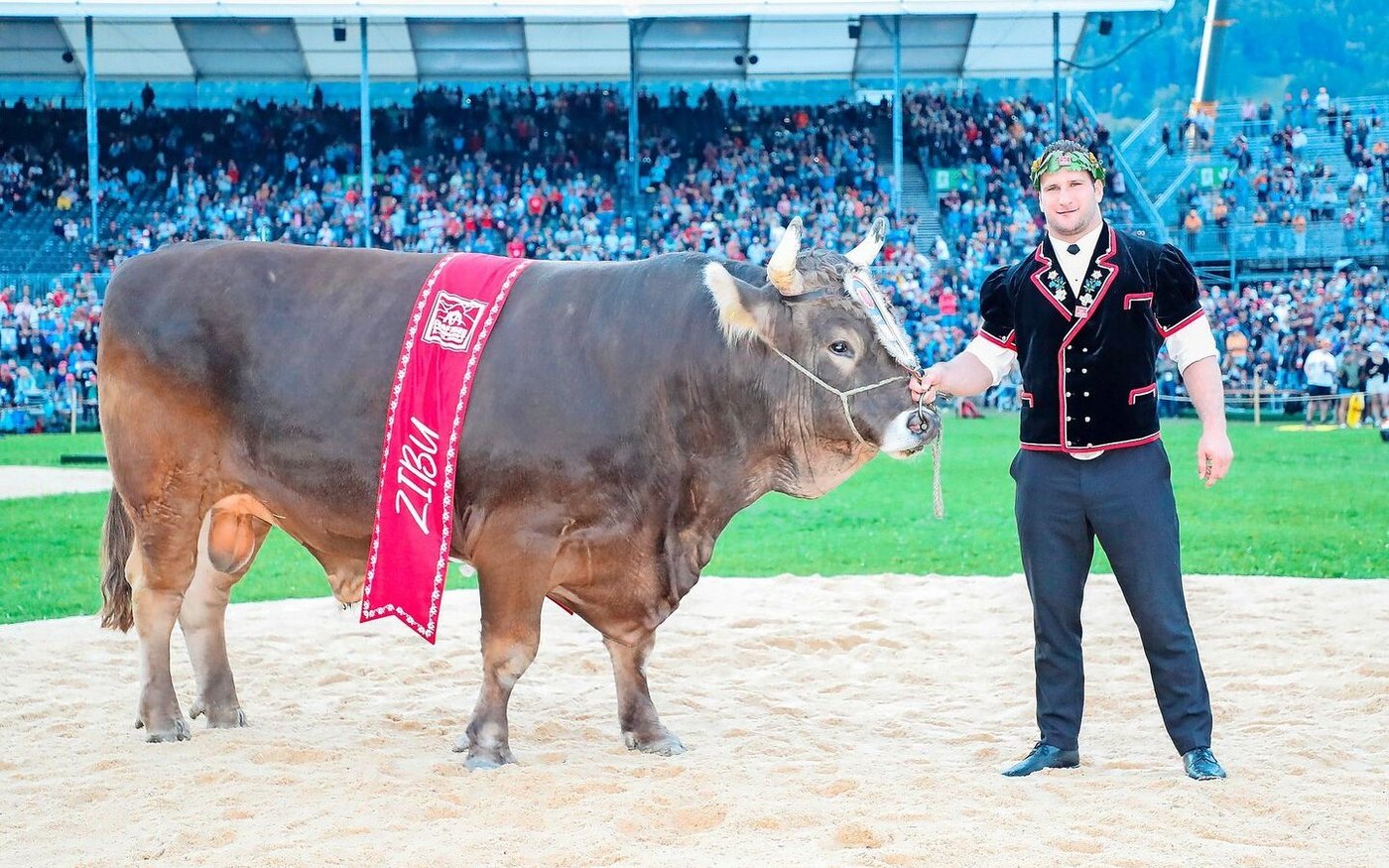 Armon Orlik verzichtet auf den OB-Muni und nimmt stattdessen den 5-stelligen Geldbetrag mit nach Hause.