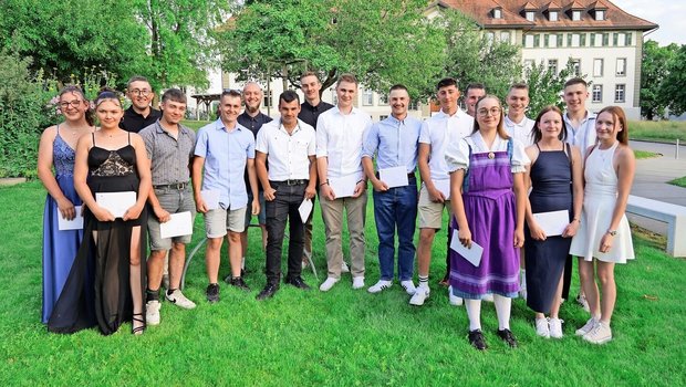 Auch sie haben das Eidgenössische Fähigkeitszeugnis erlangt: die Klasse 3C.