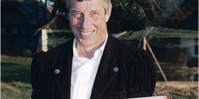 Helmut Matti ist Präsident der Kommission Beständeschauen bei Swissherdbook. Er ist positiv gestimmt, im Winter die Planung für die Schauen im Frühling in Angriff nehmen zu können. (Bild Archiv BauZ).