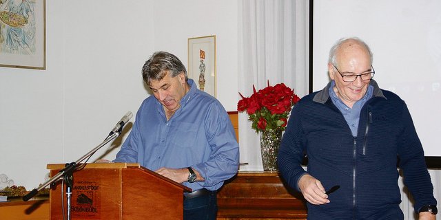 Präsident Klaus Brenzikofer (links) und Geschäftsführer Peter Gerber haben gut lachen: Sie können zur Jahresversammlung des BVLT mit anschliessendem Referat ein volles Haus verzeichnen. (Bild Andrea Wyss)