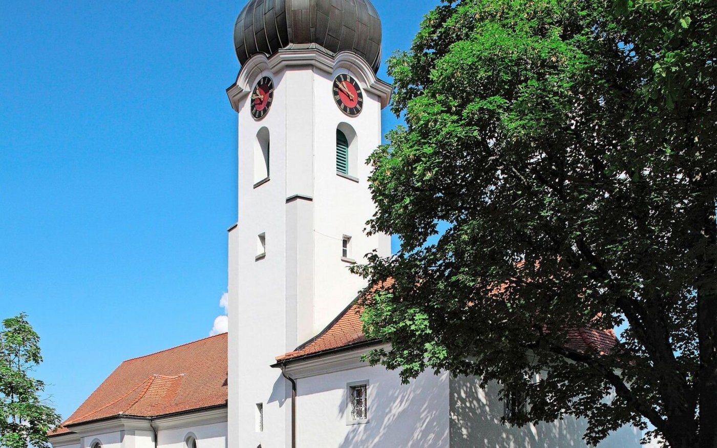 Die Wallfahrtskirche von Heiligkreuz im Entlebuch. Heiligkreuz gilt als Kraftort.