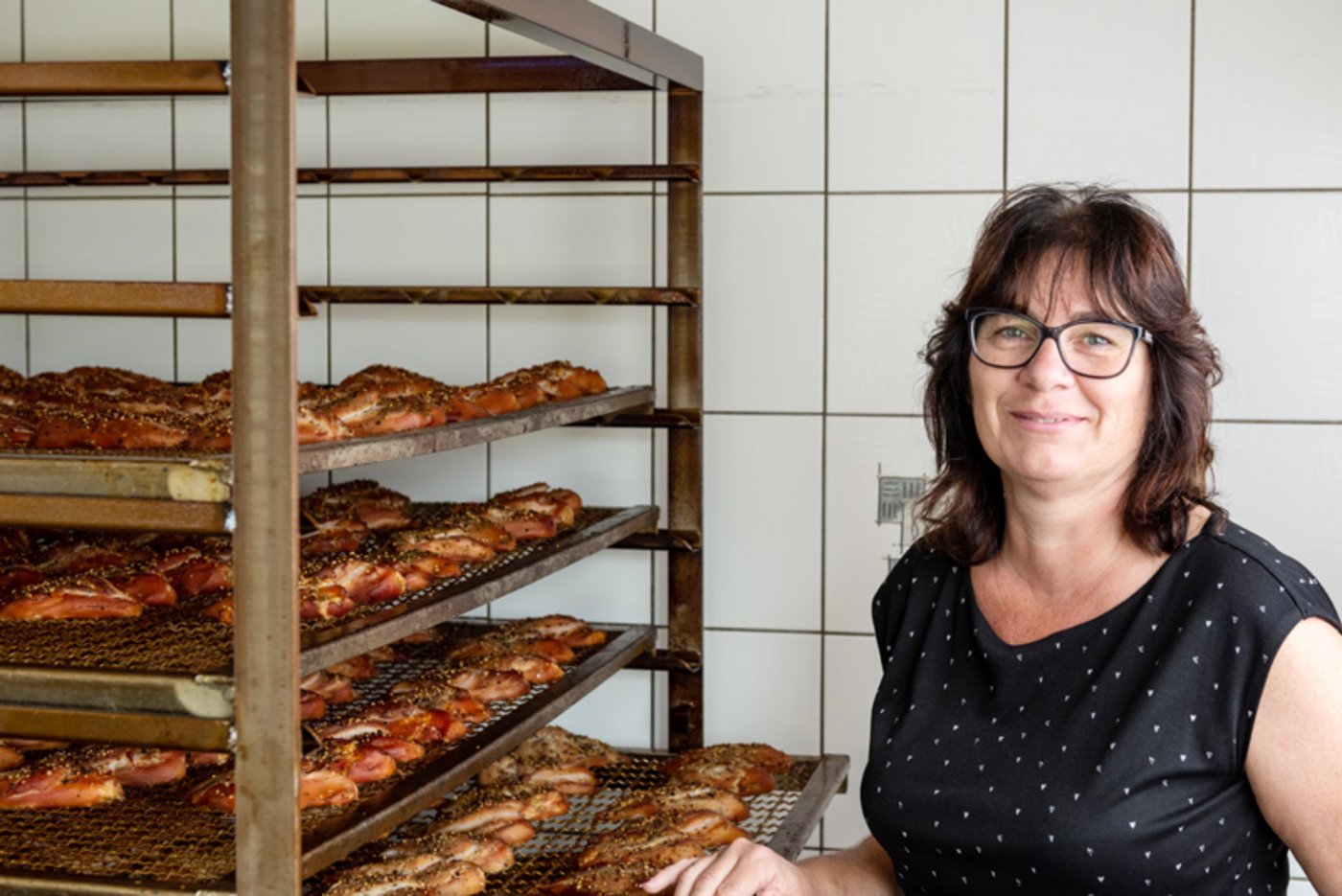 Die Thurgauer Pouletproduzentin Adelheid Gsell ist in der Kategorie Unternehmerin des Jahres nominiert. (Bild Gsell Spezialitäten)